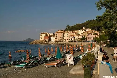 Belvedere Apartment *